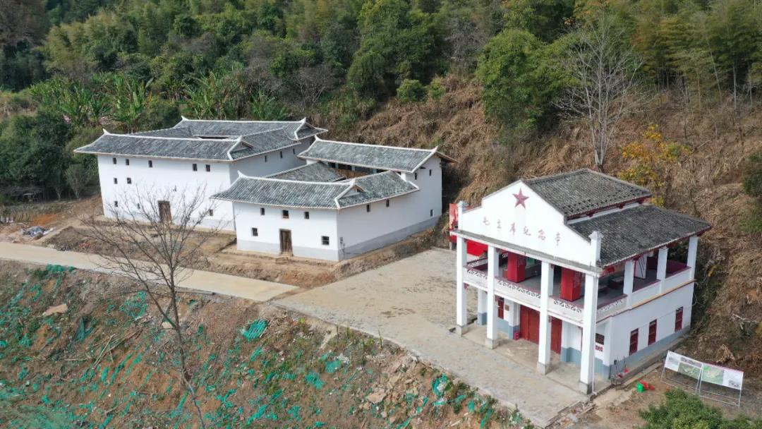 牛牯扑红色景区.jpg